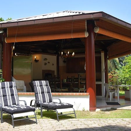 Jessies Guest House Seychelles Бо Валон Екстериор снимка